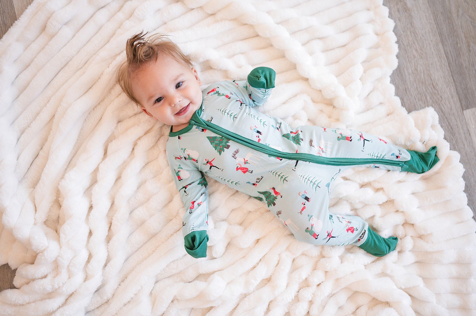 Snow Day (Convertible Zip Footies) - Green
